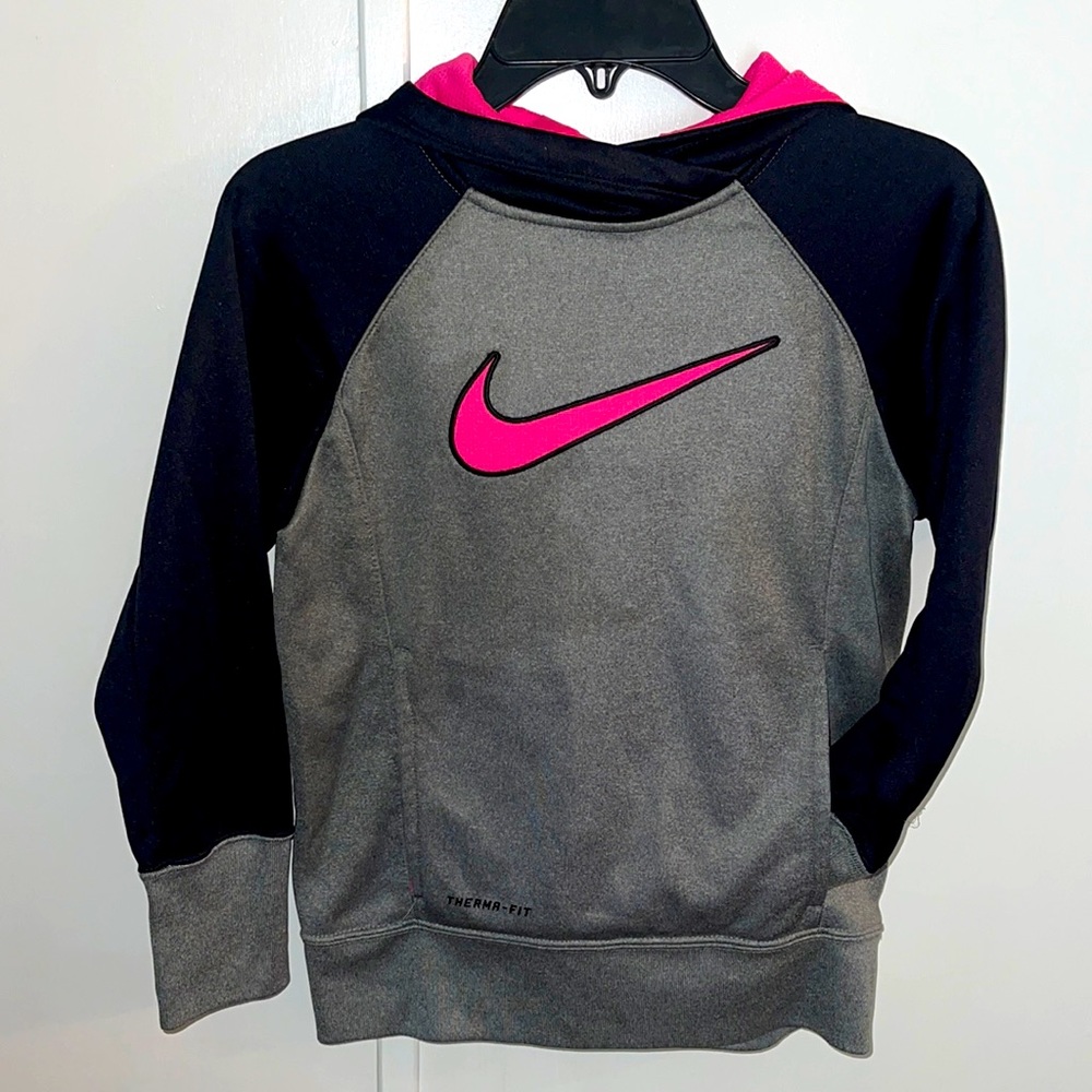 NIKE THERMA-FIT HOODIE